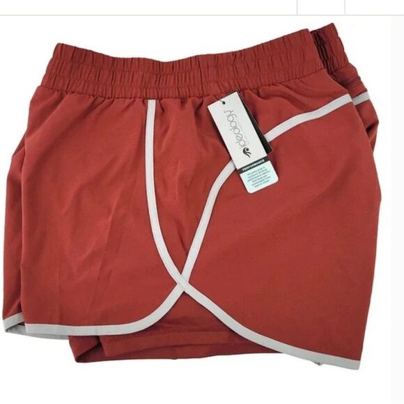 IDEOLOGY PERFORMANCE FRUTTY RED PEAR SHORTS SIZE MEDIUM NWT - Picture 3 of 4